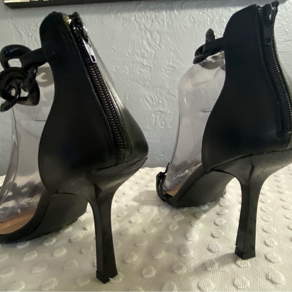 Shoe dazzle Off The Chain Detail Heeled Sandal - Picture 6 of 15